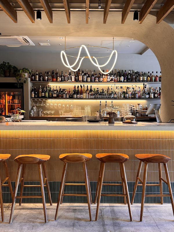TENCUPS Cafe & Cocktail Bar