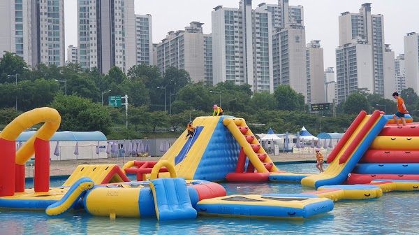 Jamsil Hangang Park Pool 5
