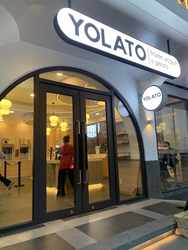 Yolato Frozen Yogurt & Gelato