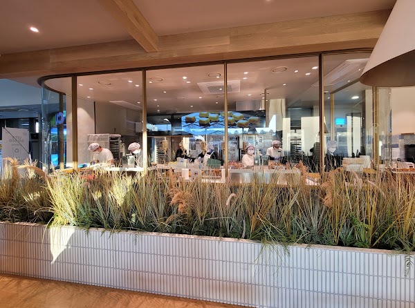 Paris Baguette Jeju Airport Rental Car House Branch 2