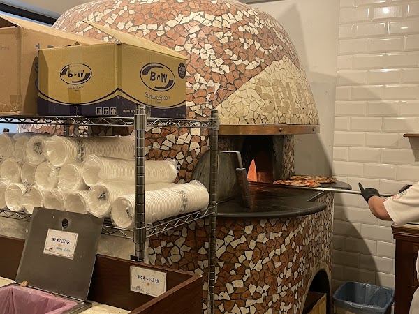 Solo Pizza Napoletana 4