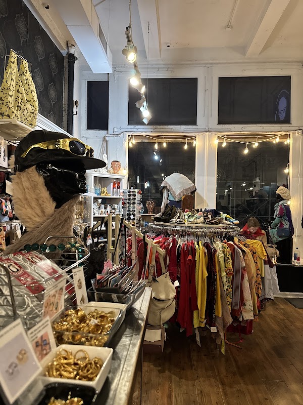 Beacon's Closet 4