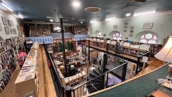 Leakey's Bookshop 2