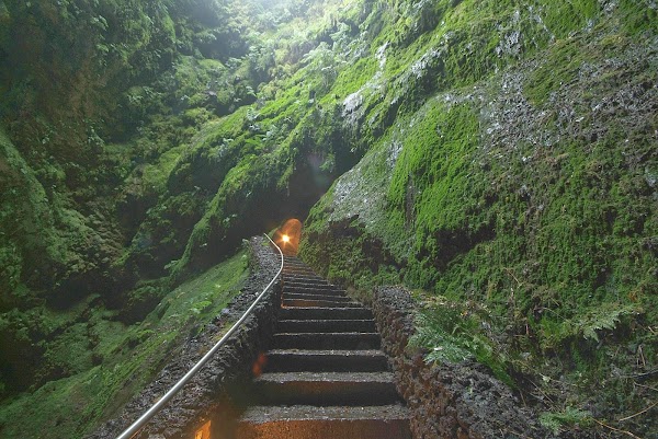 Algar do Carvão