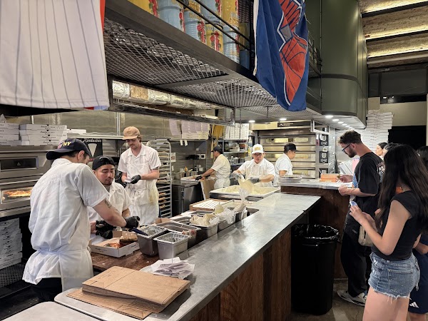 L’industrie Pizzeria - Little Italy 2