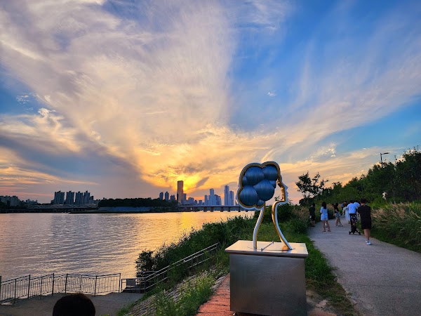 Ichon Hangang Park 3