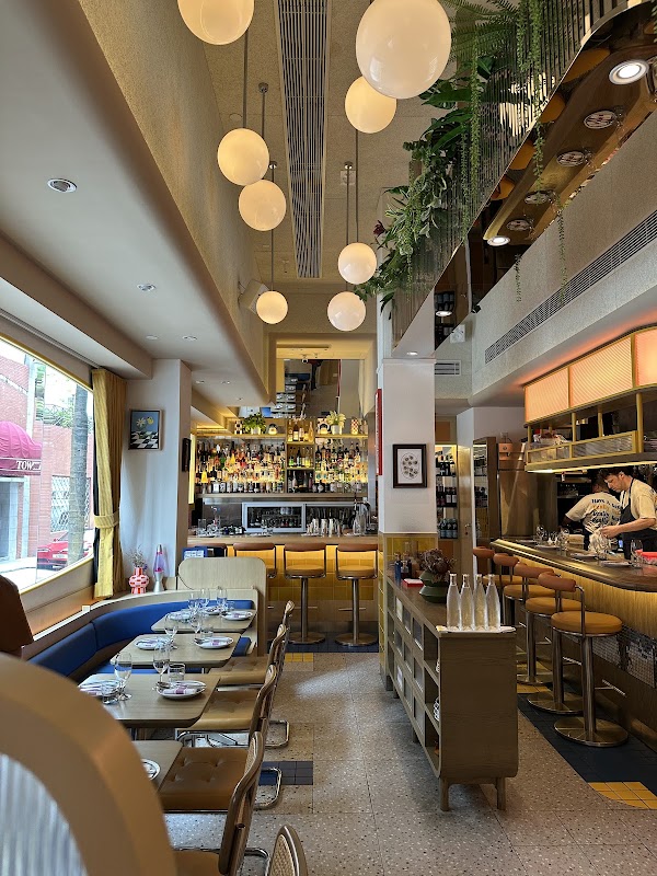 Twist Pasta Bar 5