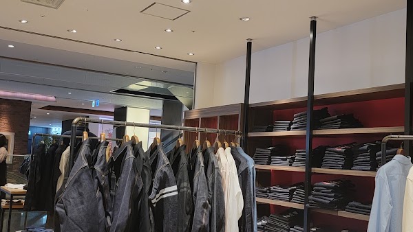 MOMOTARO JEANS Aoyama 3
