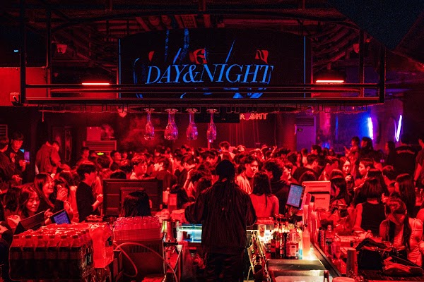 Day and Night 1