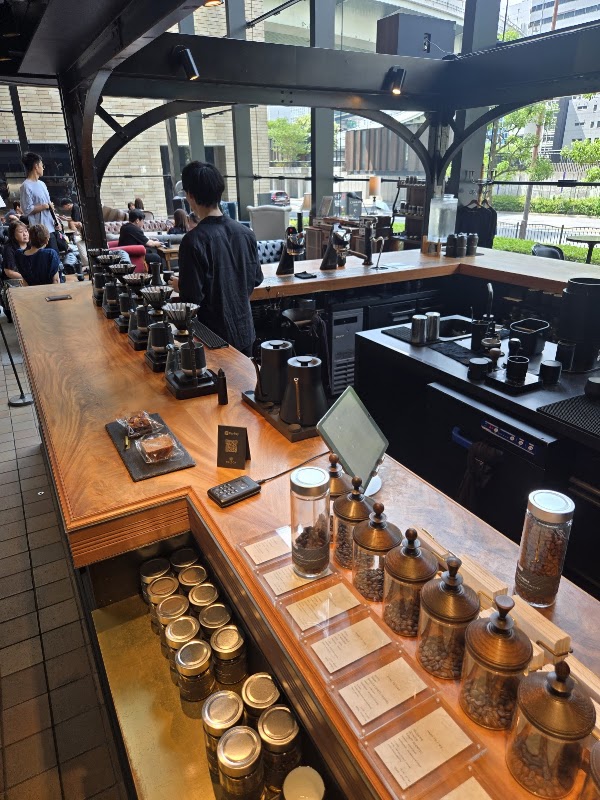 GLITCH COFFEE OSAKA 2