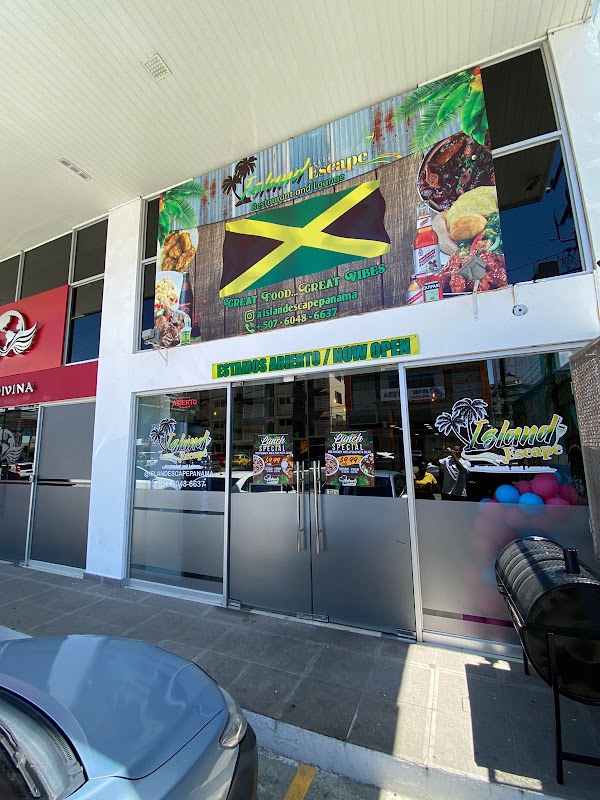 Island Escape Restaurant & Lounge 1