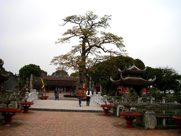 Kiep Bac temple 5