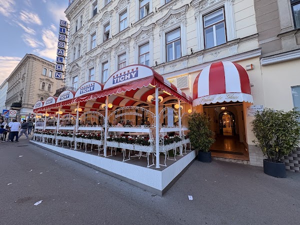 Eissalon TICHY 3