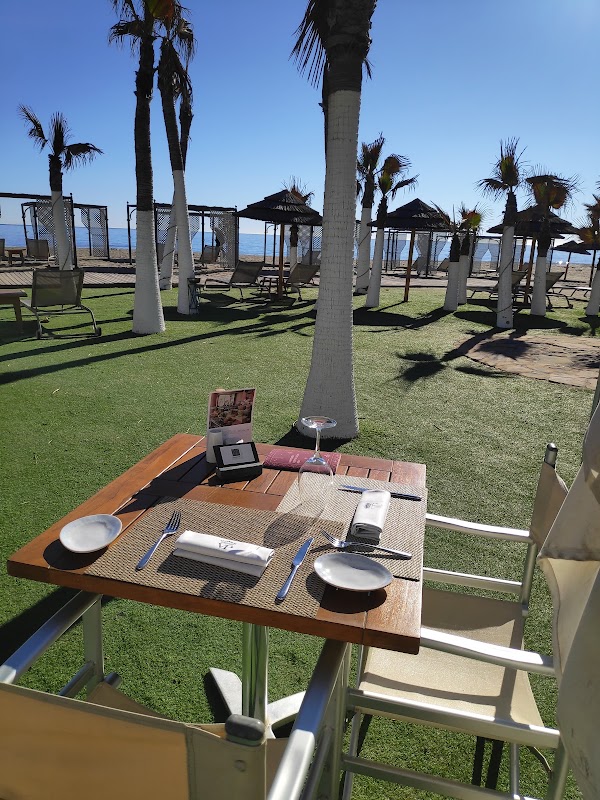 Anantara By the Sea Beach Club 3