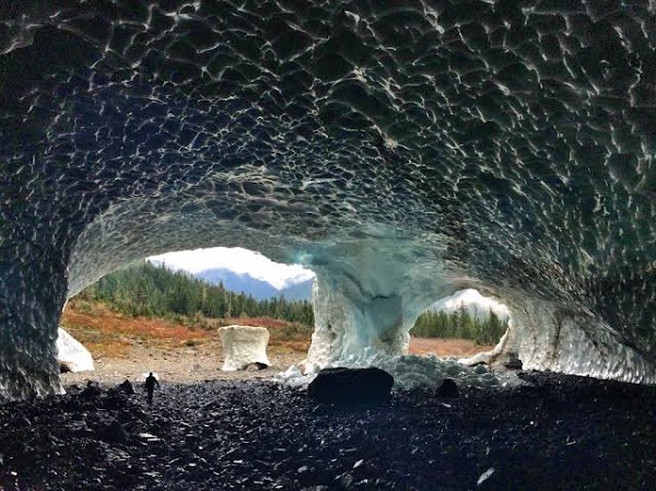 Big Four Ice Caves 4