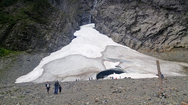Big Four Ice Caves 2