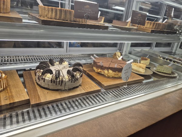 Joyi Bakes Mitra 2 4