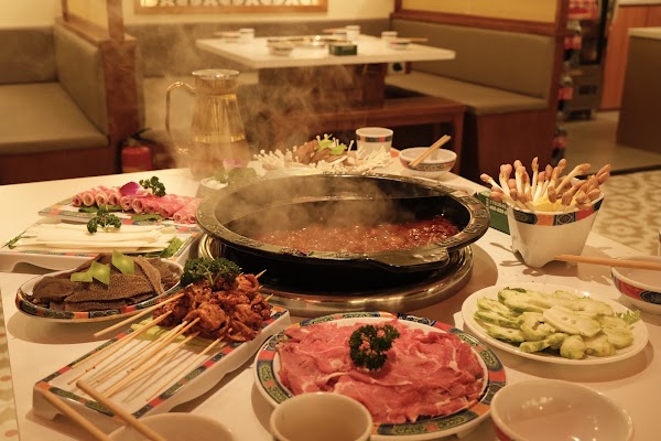 Yi Er Gu Bai Muslim Chongqing Hotpot 5