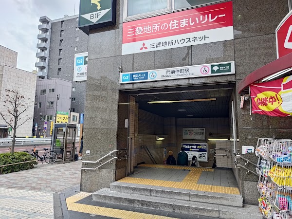Monzen-nakacho Station 5