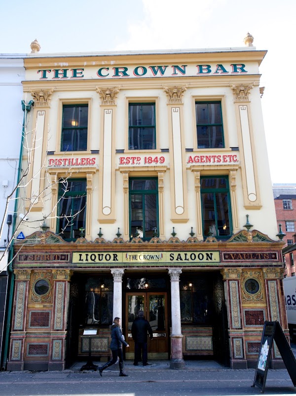 The Crown Liquor Saloon 3