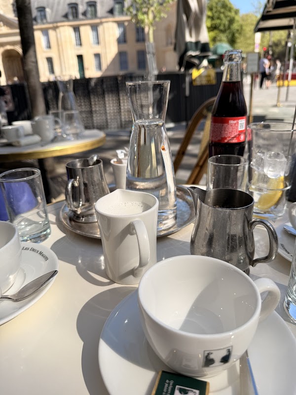 Les Deux Magots 2