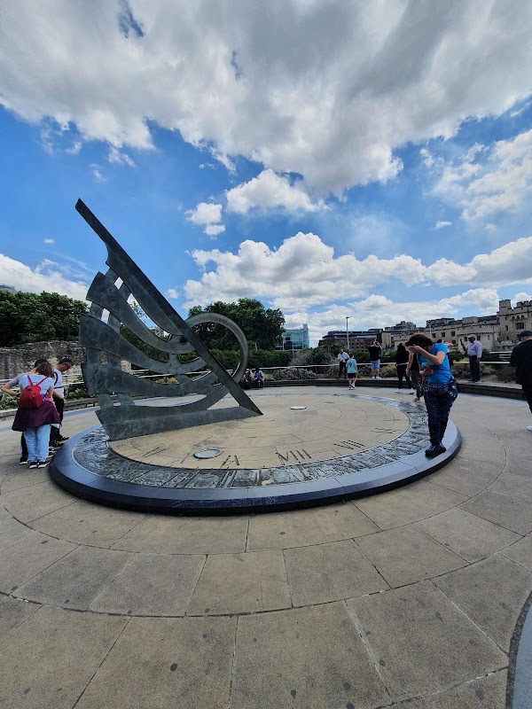 Tower Hill 4