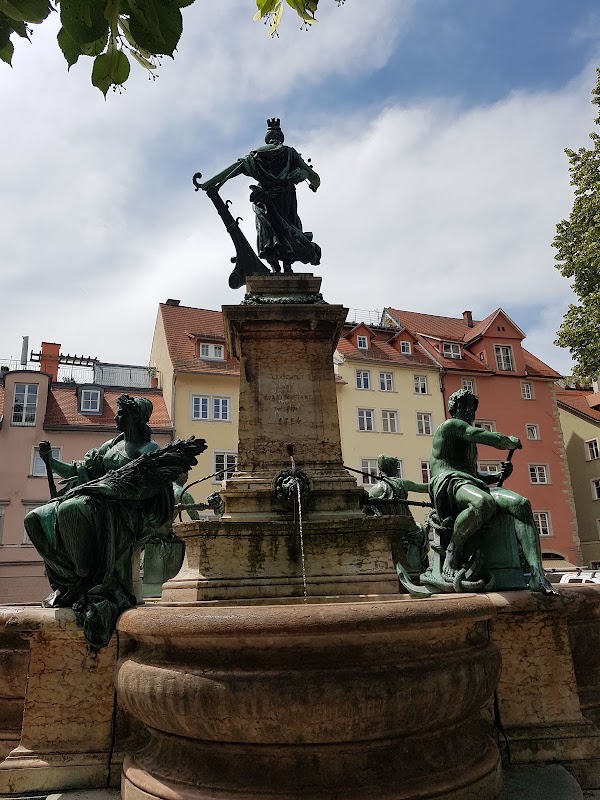 Reichsplatz 5