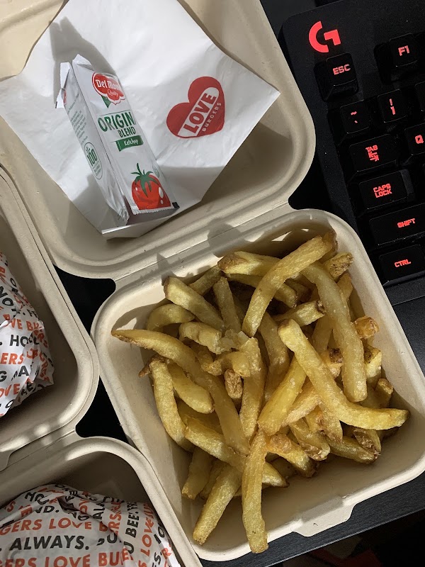 Love Burgers 3