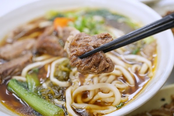九添福牛肉麵館新竹城隍店 3