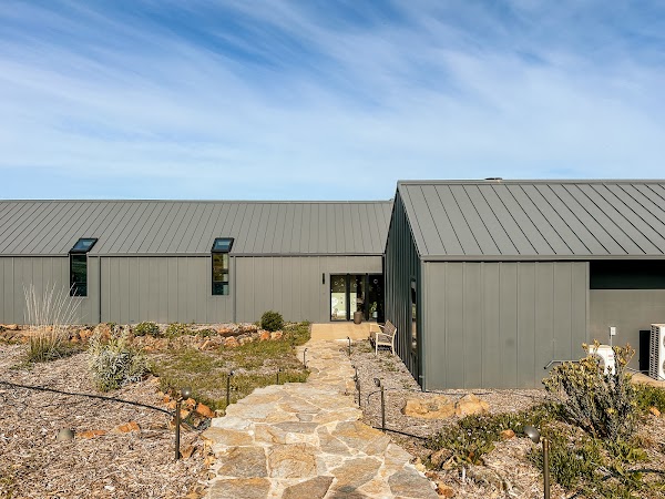 Blue Ruby Farm - a Northern California farmstay 1