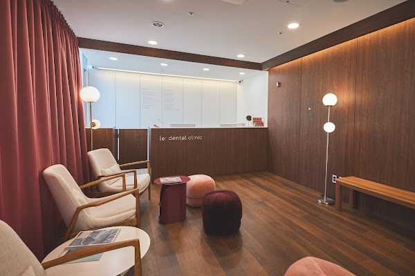 Le Dental Clinic