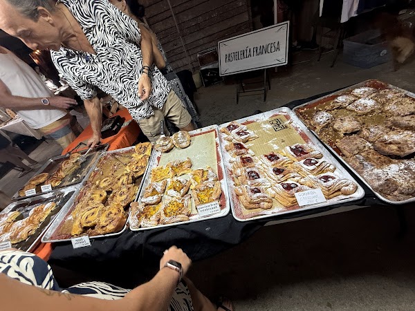 Tamarindo Moonlight Market 3
