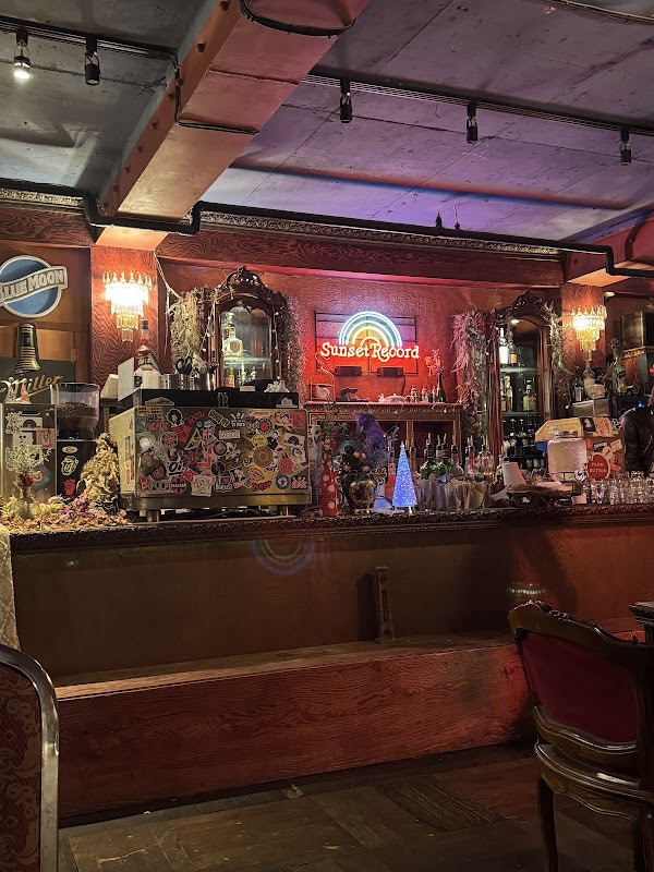 Sunset Record Bar 3