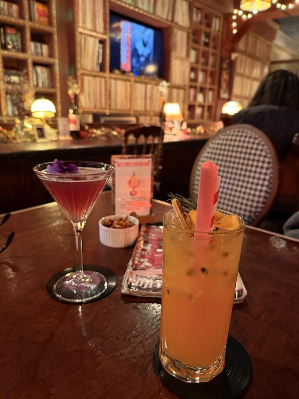 Sunset Record Bar 2