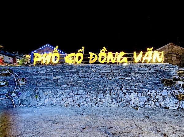 Dong Van 4