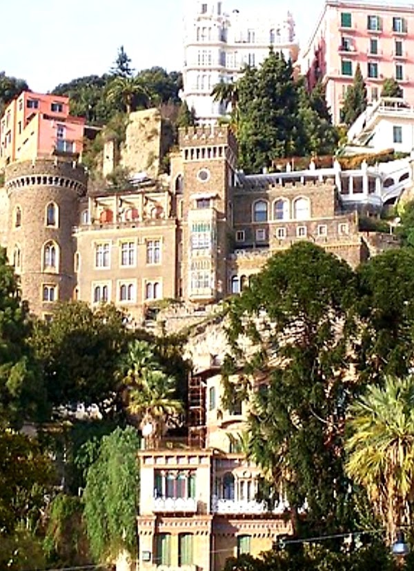 Chiaia 4