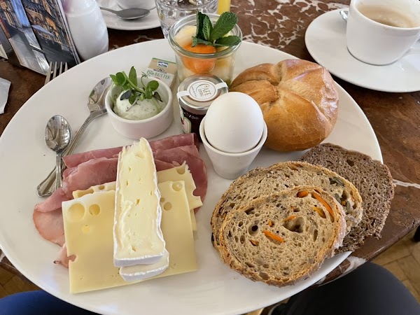 Café Central 3