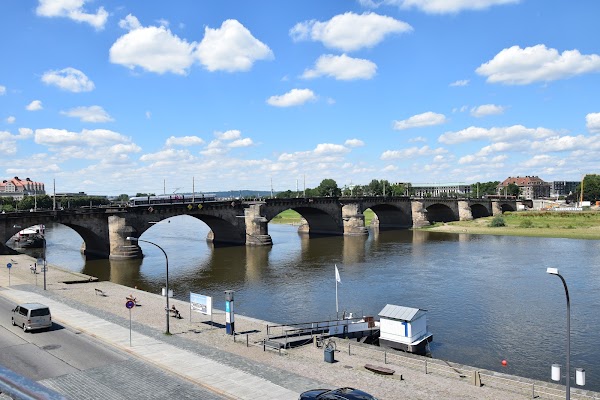 Elbe 4