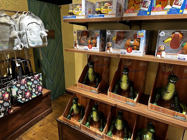Disney Store 4
