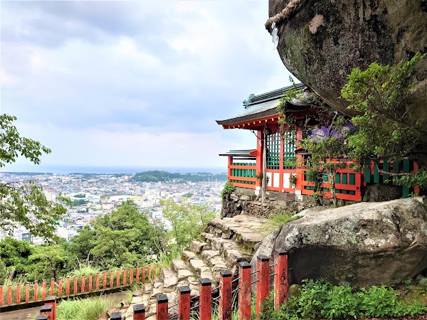 Kamikura-jinja Shrine 4