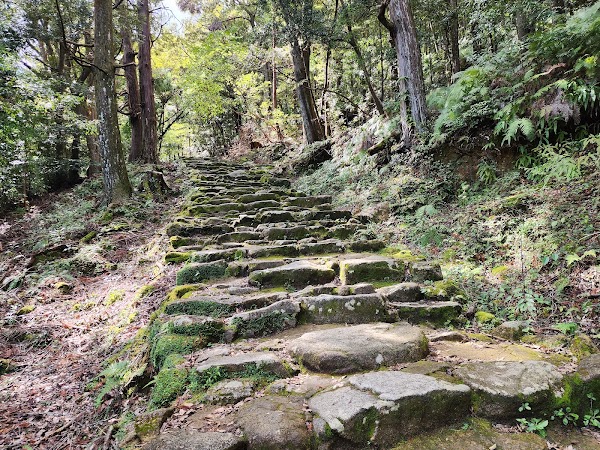 Kamikura-jinja Shrine 3