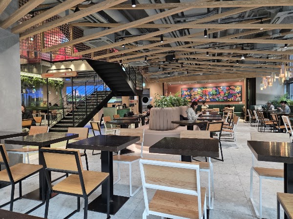 Shake Shack Gangnam Square 2
