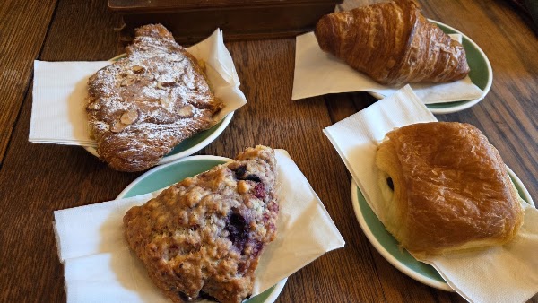 Le Petit Dep｜Café-Épicerie Fine｜St-Paul 3