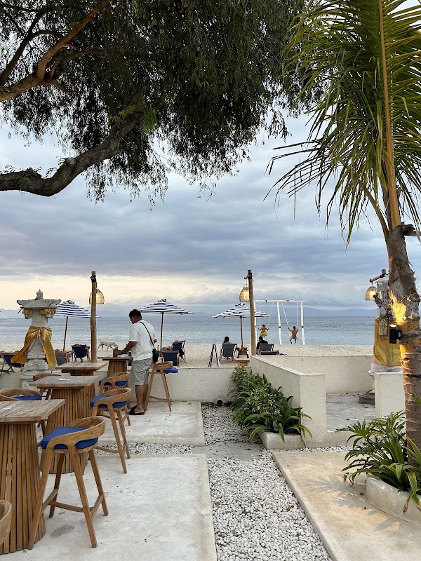 Tropiz beach