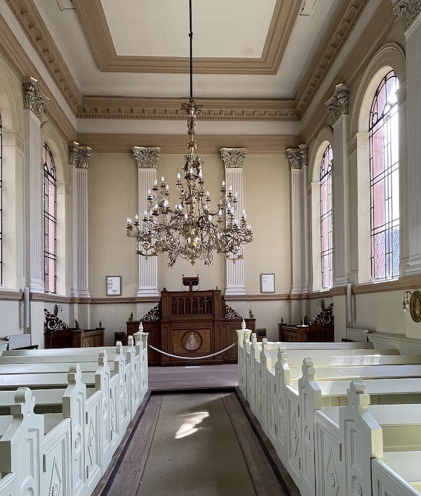 Remonstranten-Kirche 1