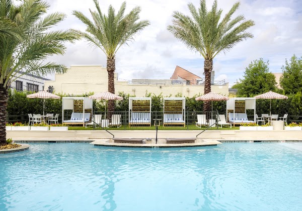 The Garden District Hotel 1
