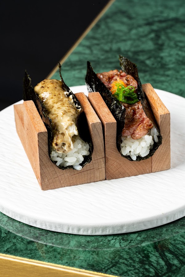 Nori Bar Hawaii - Waikiki 4