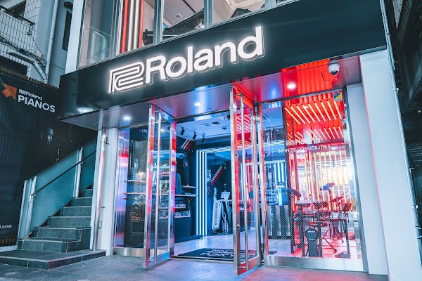 Roland Store Tokyo 1