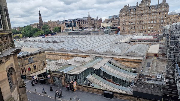 Edinburgh Waverley 3