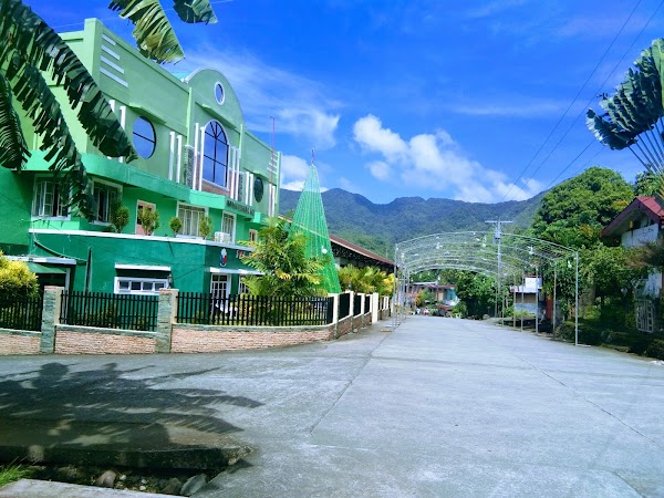 Pintuyan 1